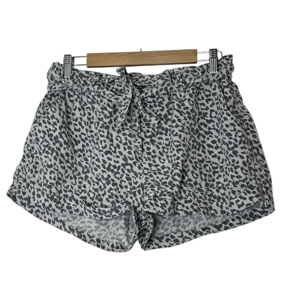 Aerie Shorts Women Large Paper Bag Waist Belted‎ Cuffed Animal Print Pockets